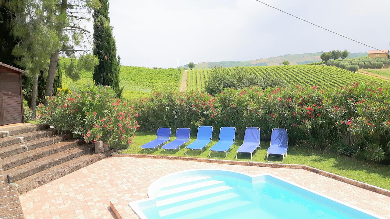 La Casa In Campagna Bed and Breakfast Cossignano Exterior foto