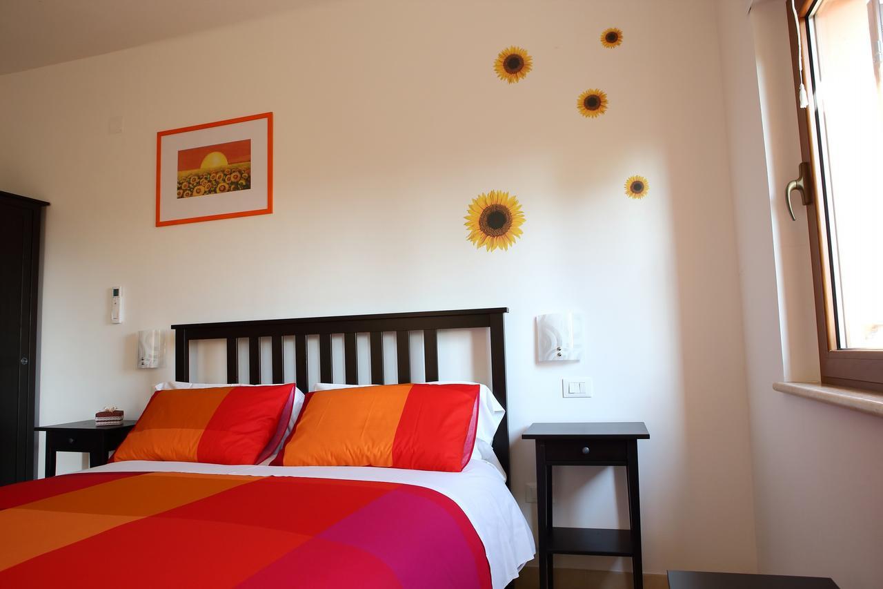 La Casa In Campagna Bed and Breakfast Cossignano Exterior foto