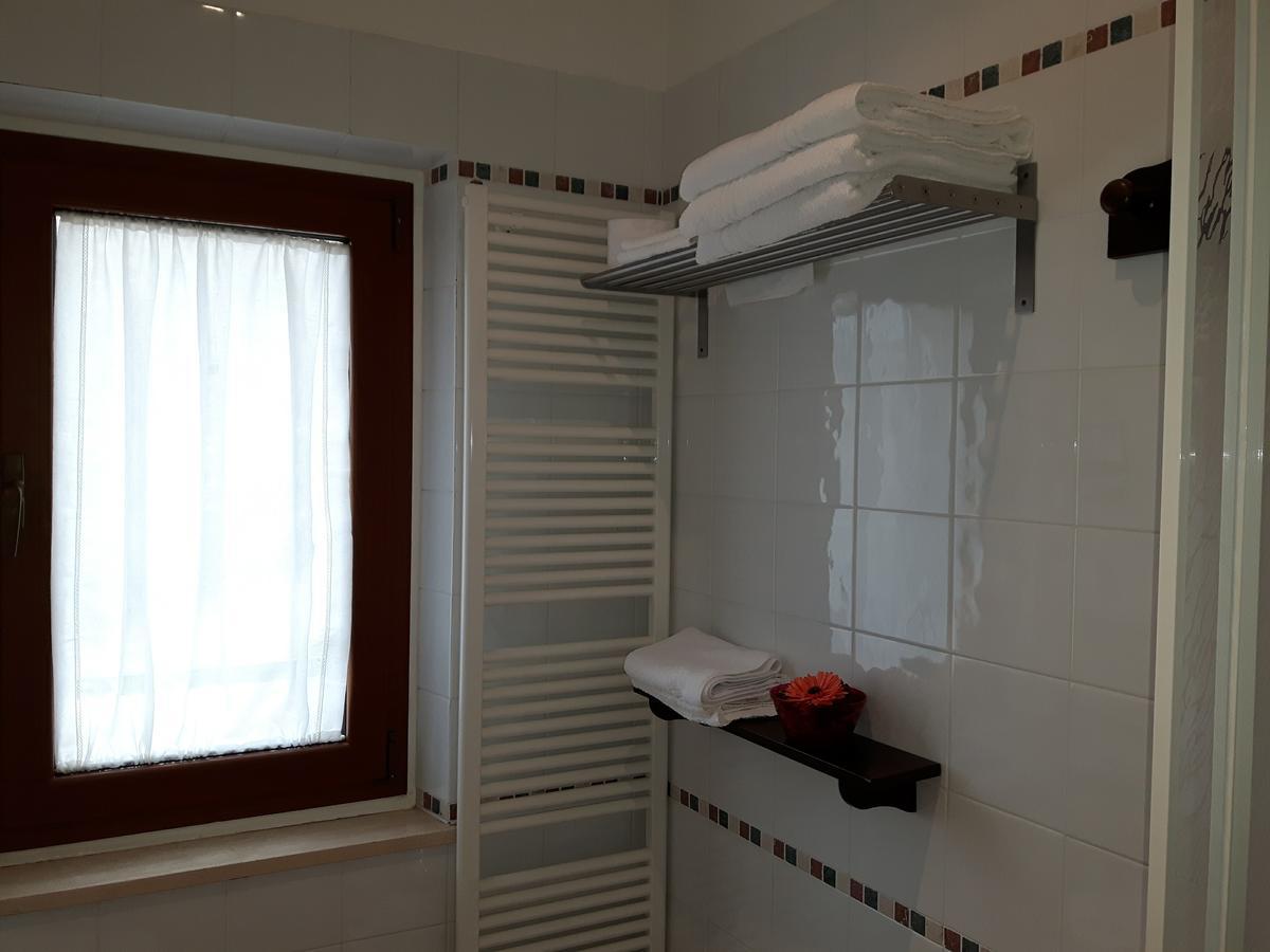 La Casa In Campagna Bed and Breakfast Cossignano Exterior foto