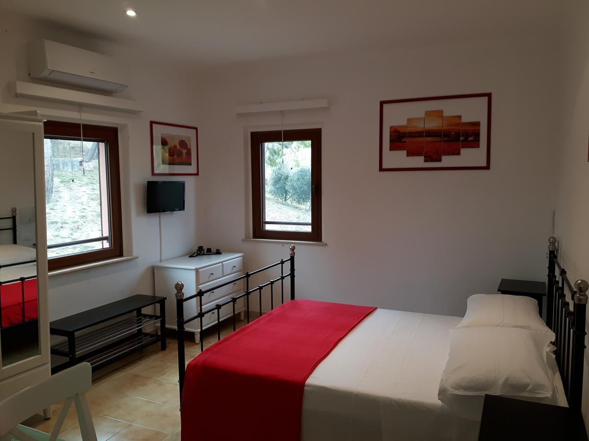 La Casa In Campagna Bed and Breakfast Cossignano Exterior foto