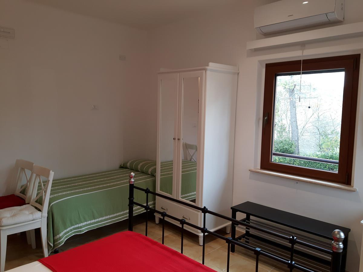 La Casa In Campagna Bed and Breakfast Cossignano Exterior foto